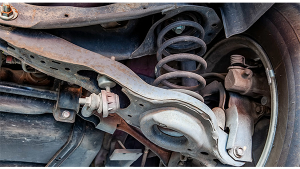 Signs Your Lower Control Arm Needs Replacement