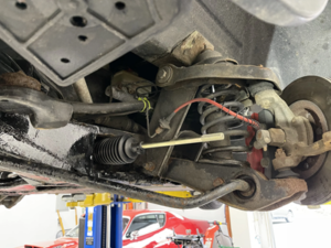 Loose Mounting Bushings and Hardware