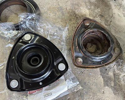 What Causes Strut Mount Failure?