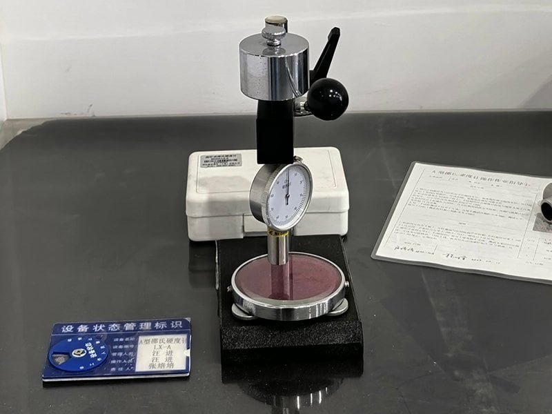 Rubber hardness testing equipment used for bushing quality control