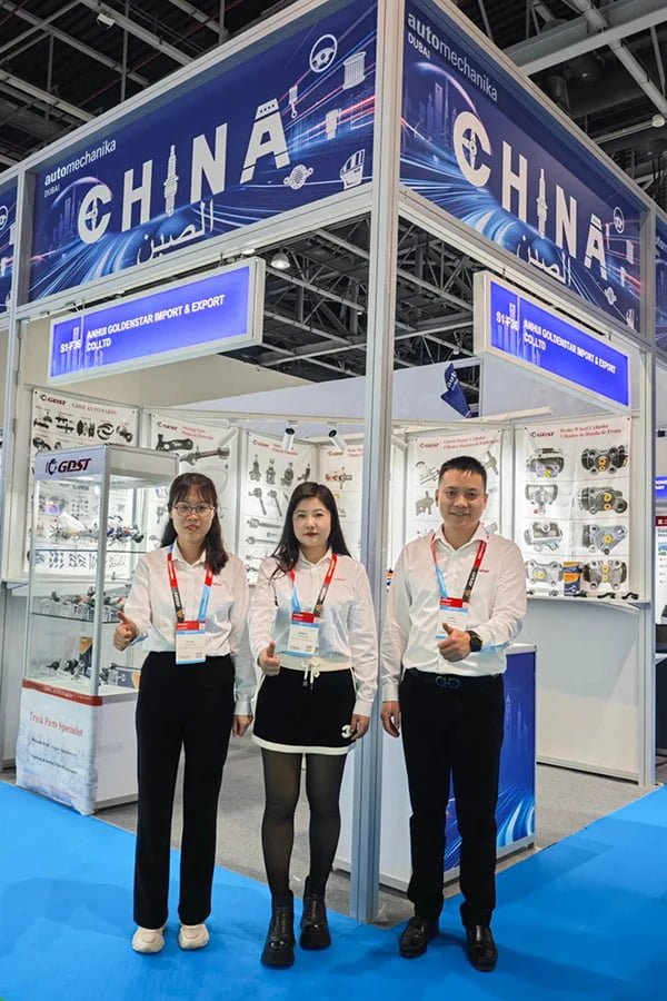 GDST Auto Parts exhibition booth at Automechanika Dubai