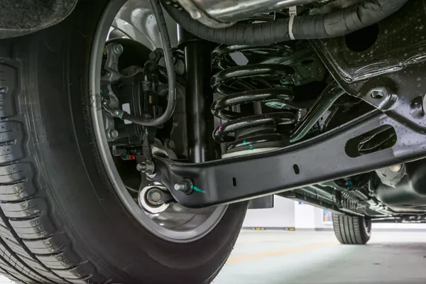 strut mount noise vibration control