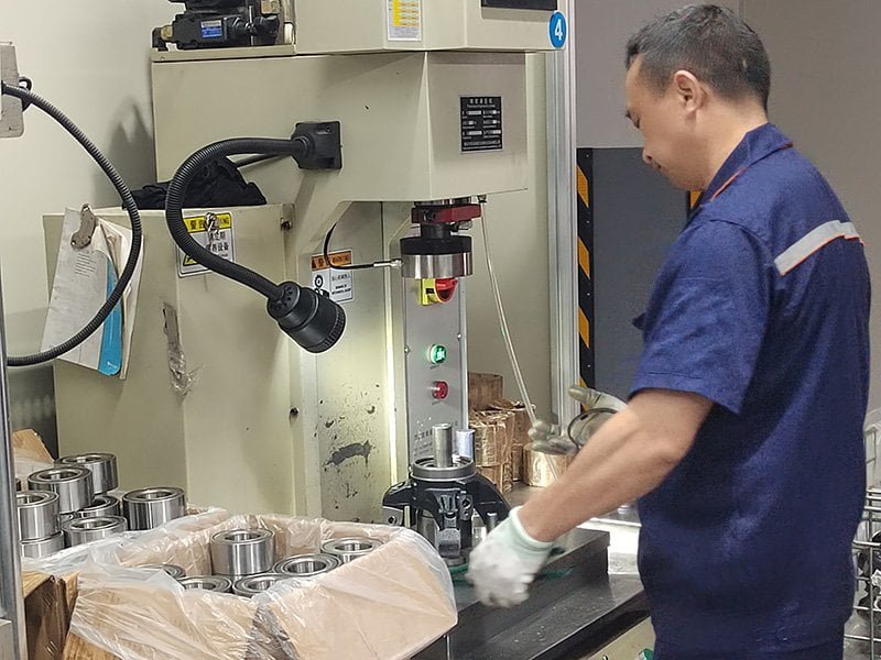 Quality control inspection of critical steering knuckle dimensions