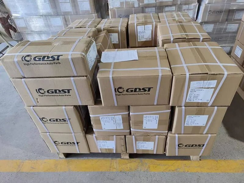 Custom master carton for pitman arms